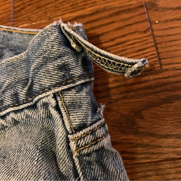 Vintage Levi’s 550 Jean Shorts - Picture 7 of 13